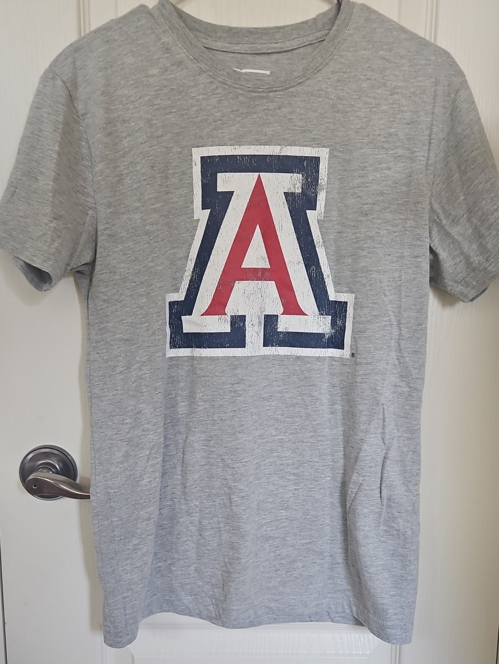 Arizona Wildcats Gray Logo Tee - Red & Navy A Graphic
